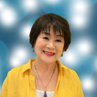 華冑の顔写真