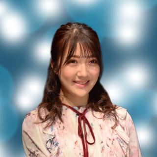 フローラの顔写真