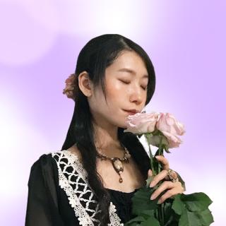 クローディアの顔写真