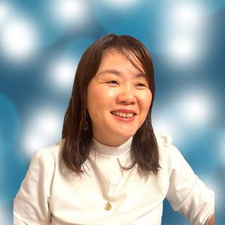 TSUBOMIの顔写真