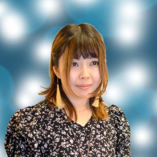 ヨーナの顔写真