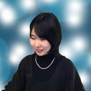 弥那奈の顔写真