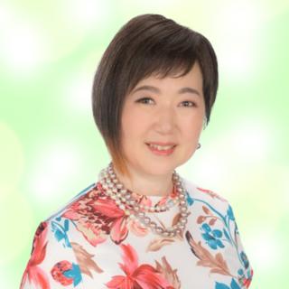 プトレマイオス靖子の顔写真