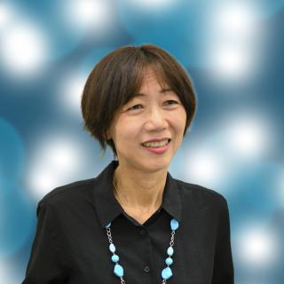 松香の顔写真