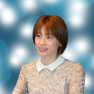 ナイアの顔写真
