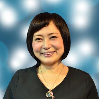 聖玲音の顔写真