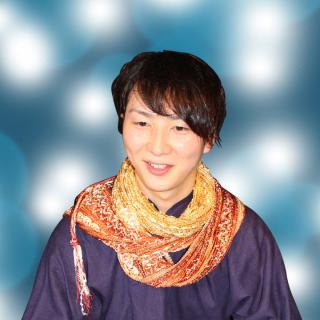明日楽 笑の顔写真