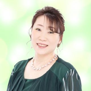 加賀美鈴の顔写真