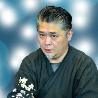 詠天の顔写真