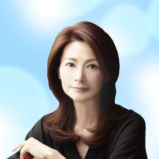 瞳 麗の顔写真
