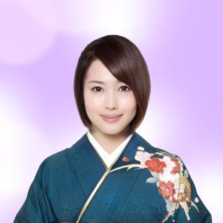 万鈴の顔写真