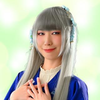 八神雪月花の顔写真